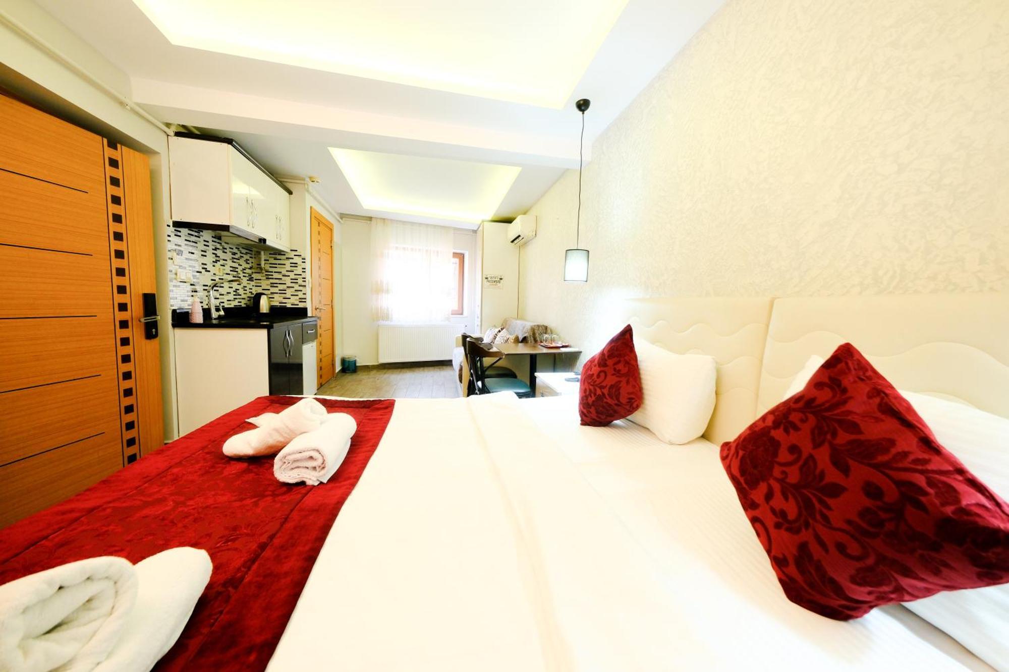 Taksim Celebi Suites Istanbul Exterior foto